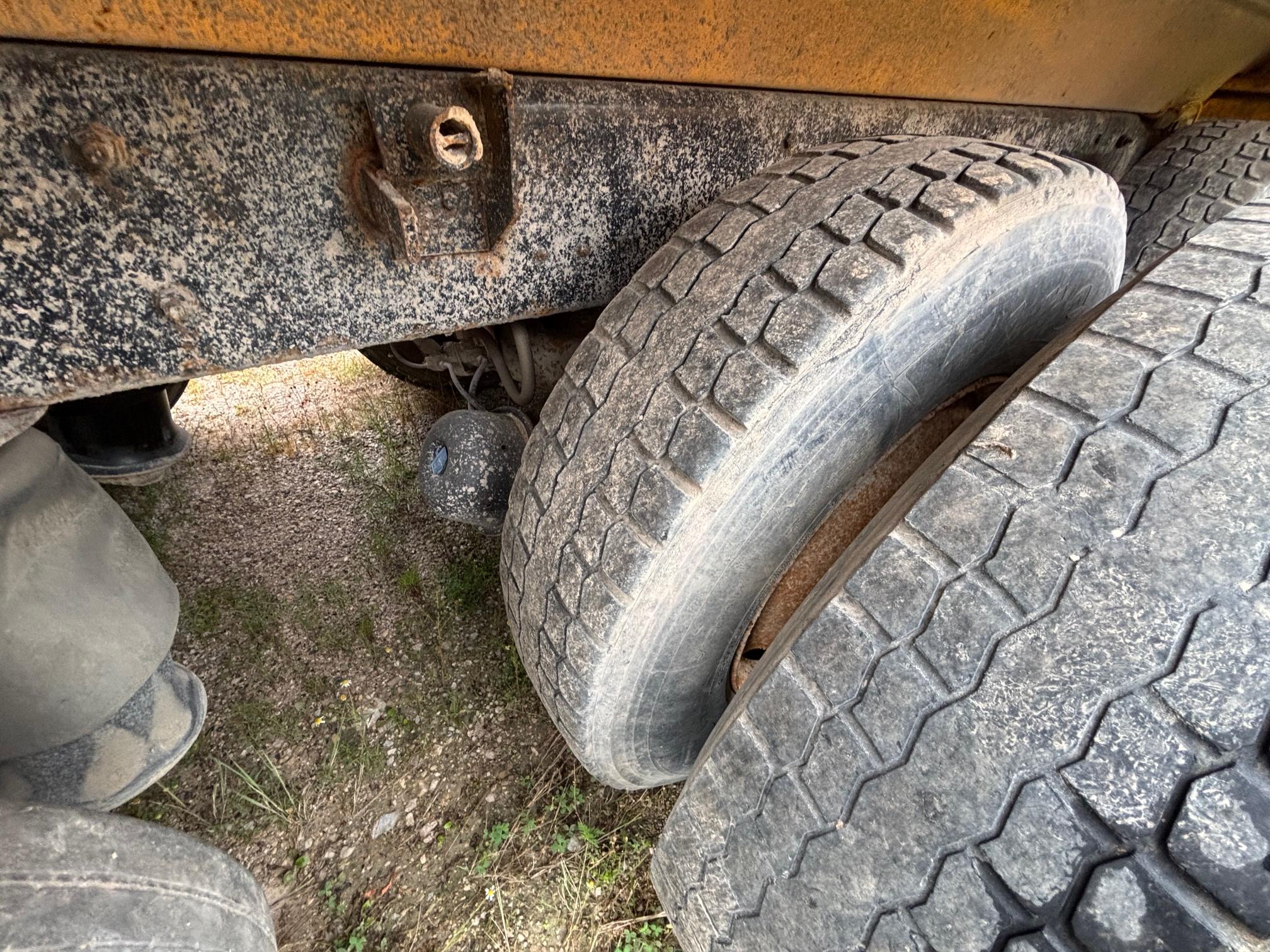 1995 MACK CL713 - Image 27